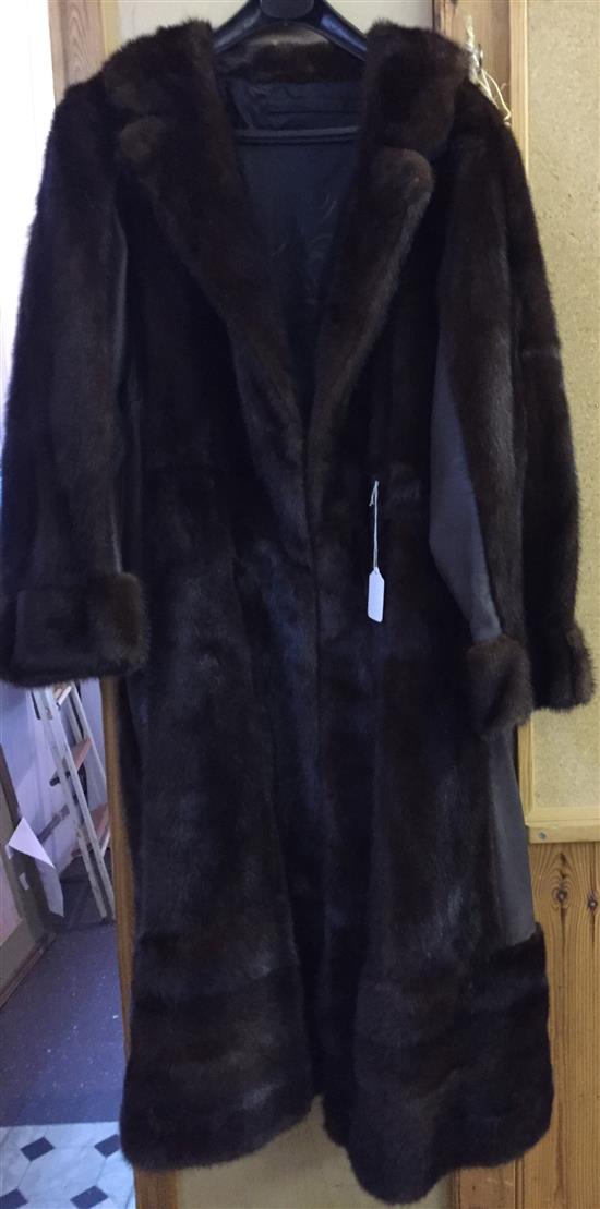 Brown full lenght leather & mink coat